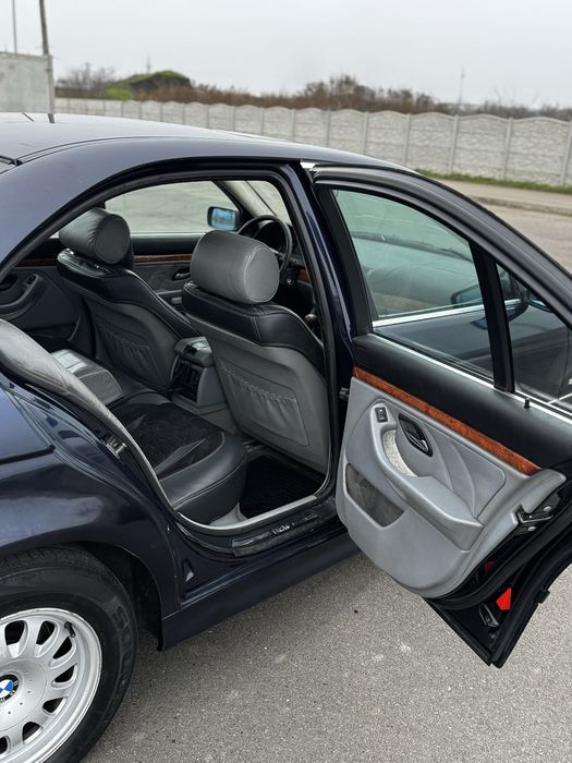 Продам BMW e39 530D Автомат