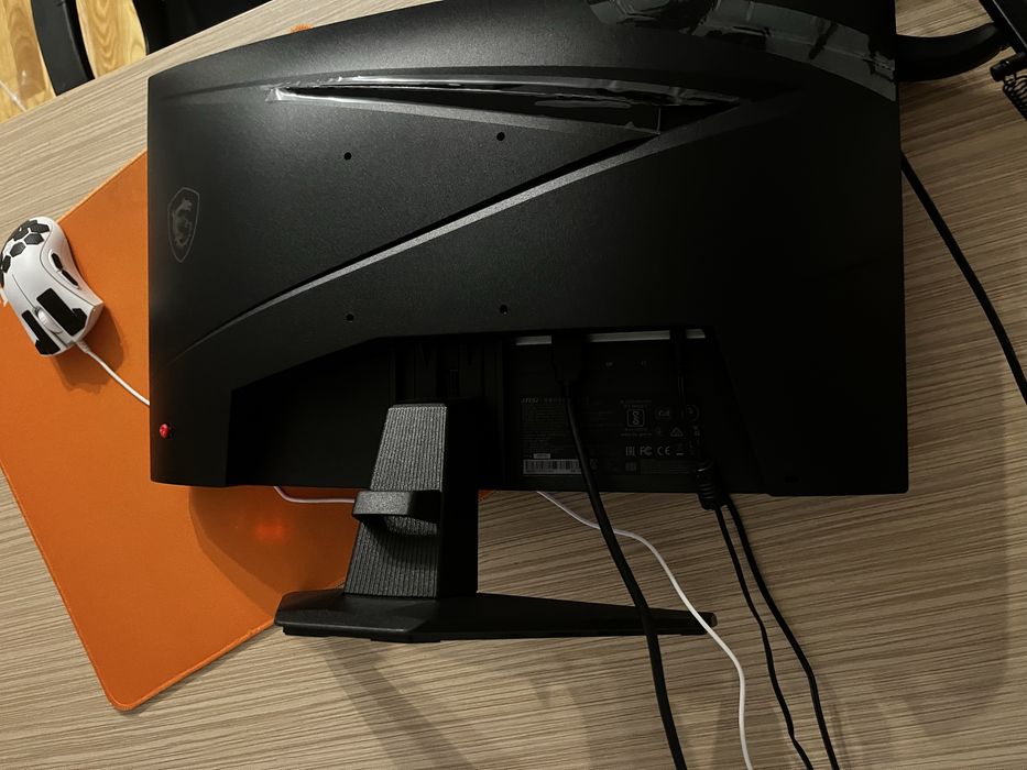 Monitor MSI 244c-144hz