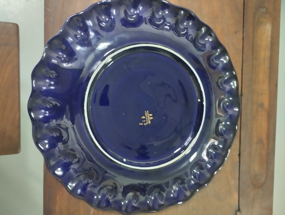 Prato em porcelana de Alcobaça