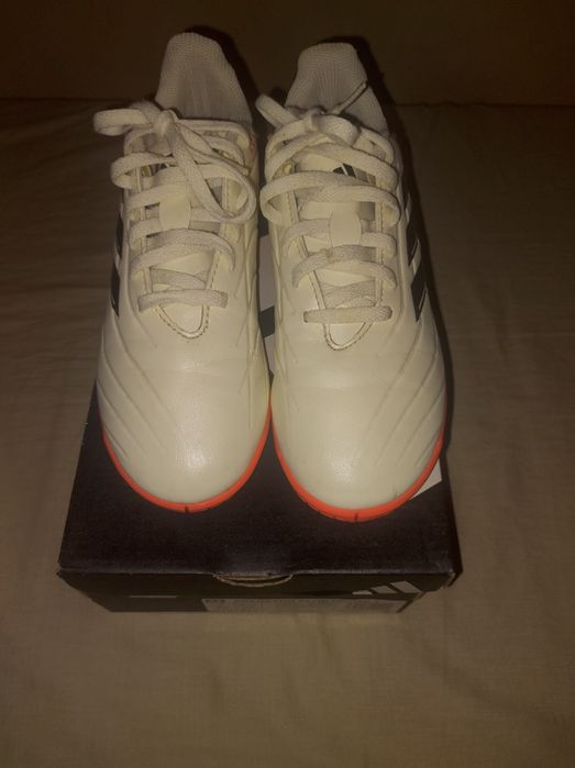 Buty halówki adidas