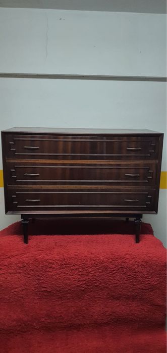 Conjunto mobiliário vintage