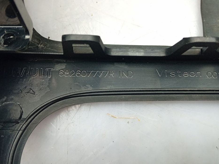 Moldura da consola central / rádio / aro RENAULT Clio IV (BH_)
