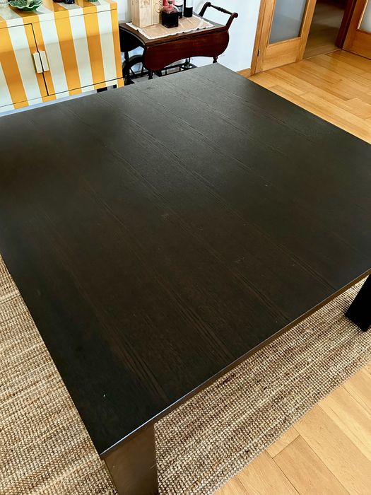 Mesa quadrada madeira maciça