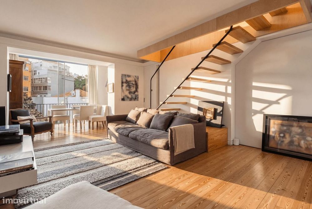 Duplex T3 com piscina, Gulbenkian, Lisboa