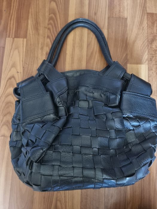 Кожаная плетеная сумка Luana Ferracuti