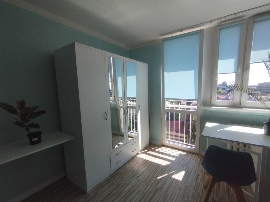 Do wynajęcia kawalerka 24,5 m² – Wrocław, ul. Benedyktyńska 23, 10. piętro – piękny widok!