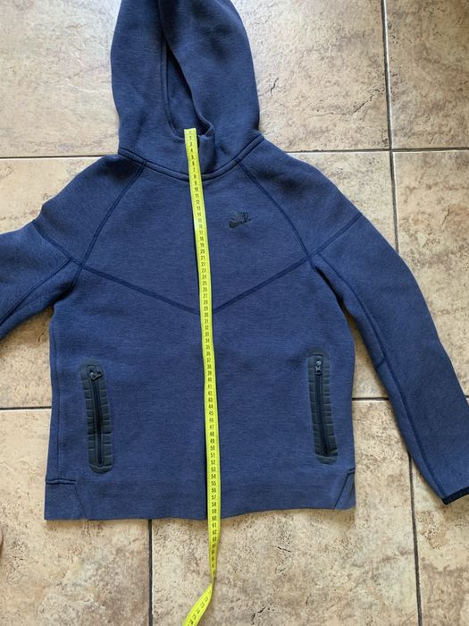 Nike Tech Fleece. 158-170