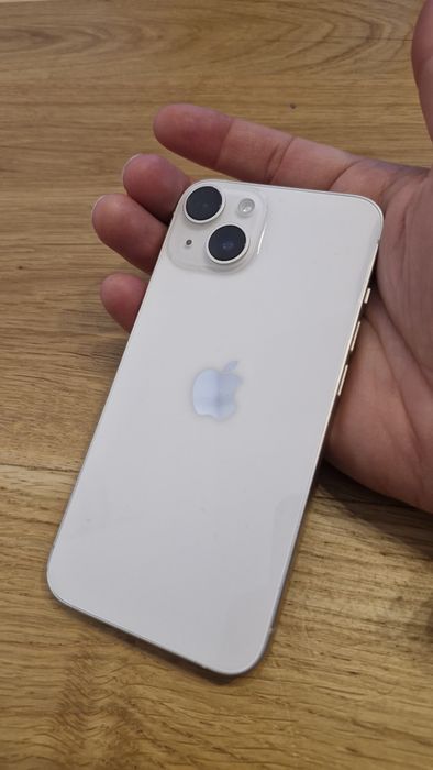iPhone 14 biały idealny zadbany plus dużo etui