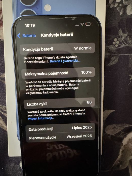 Iphone 16 ultramaryna