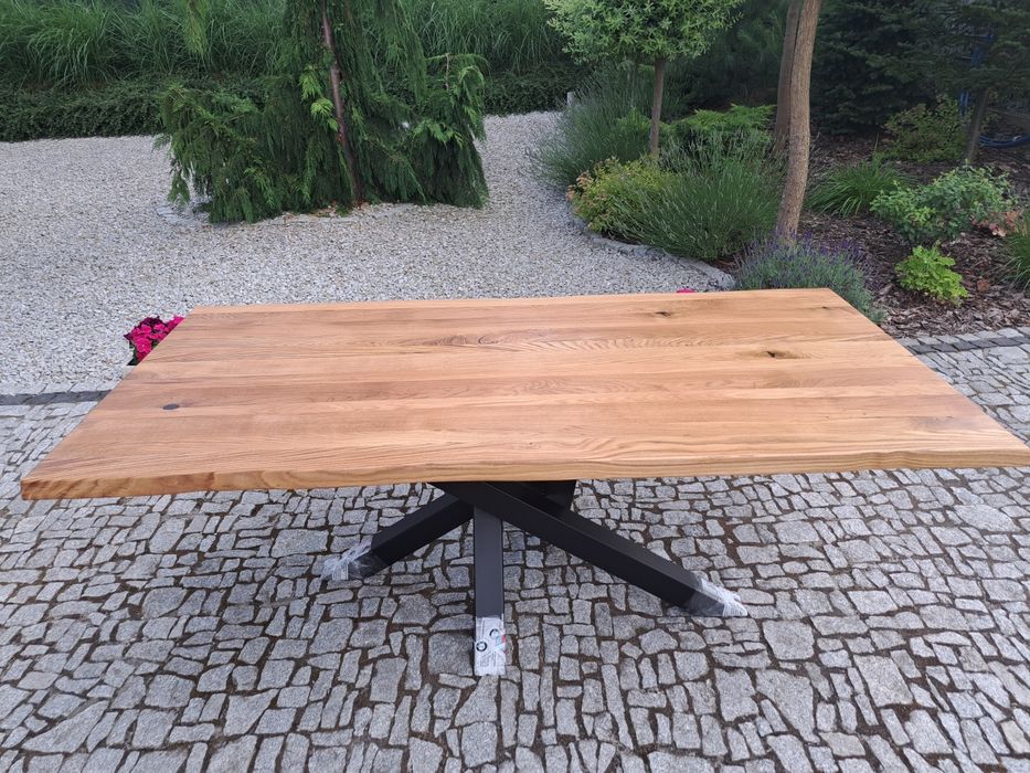 Sprzedam stół dębowy. 200x100 cm.