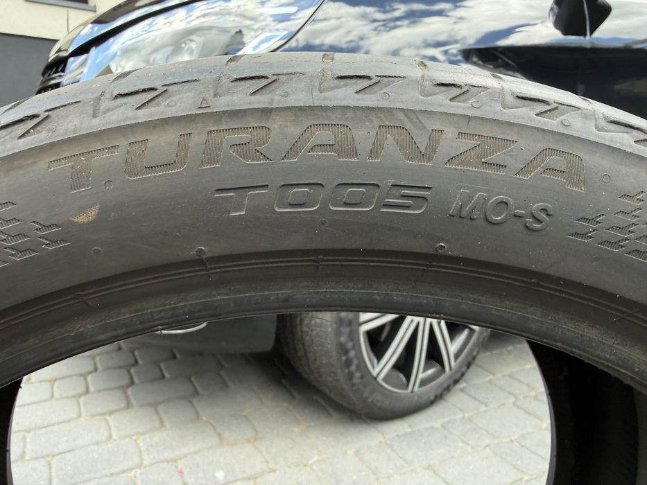 Opony Brigdestone Turanza T005, 255/40R20 2x, 285/35R20 2x DOT0123