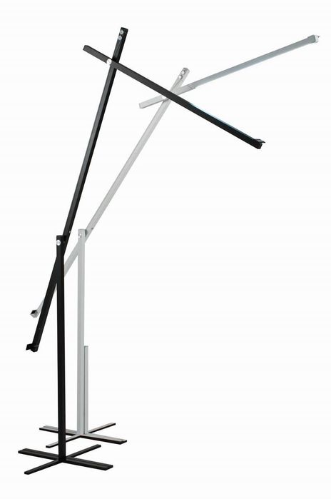 Candeeiro de pé Roche Bobois Grue – design icónico, metal lacado