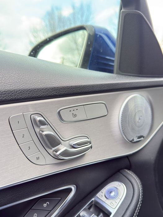 Mercedes Benz C220d AMG - 4 matic 194cv
