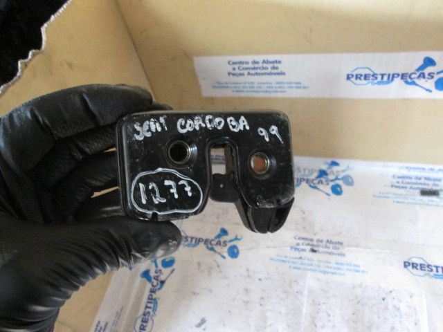 Fechadura / fecho da mala SEAT Cordoba (6K1, 6K2)