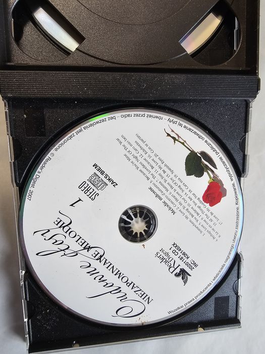 Dwa zestawy płyt ( 7 płyt cd)z muzyką Readers Digest