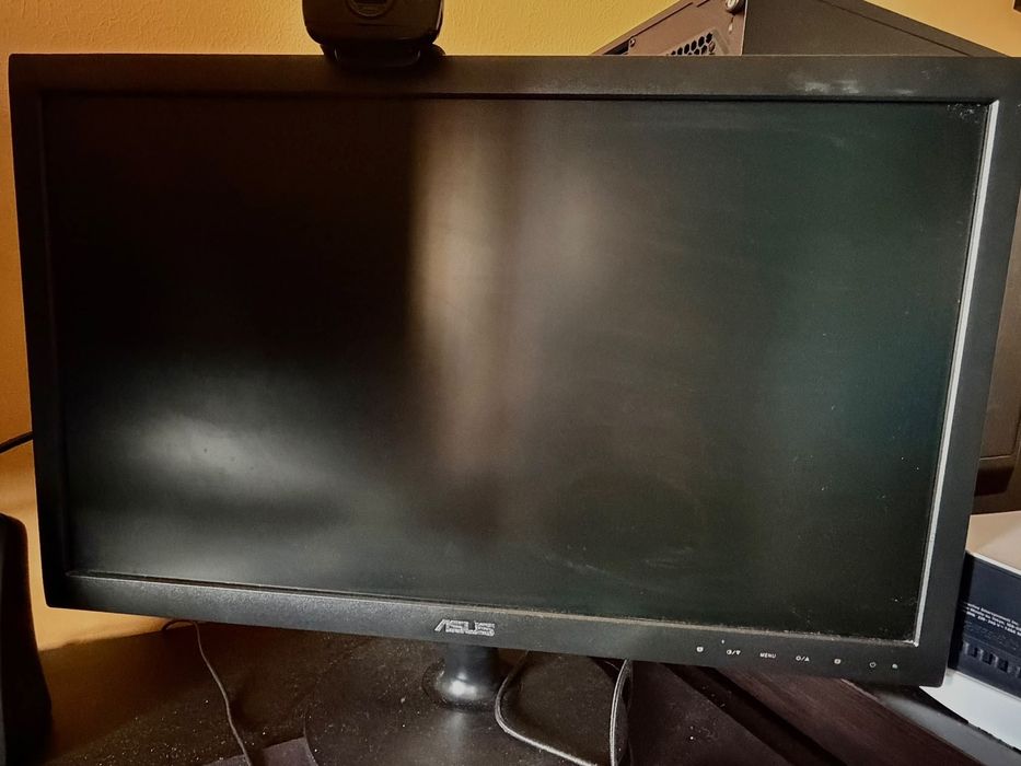MONITOR ASUS VS228DE 21,5" FULL HD - Excelente estado