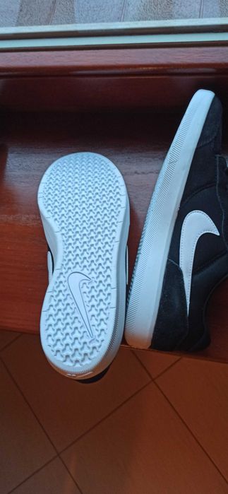 (r. 44,5) Nike SB Force 58 Black White CZ2959,-001 czarne skatebording