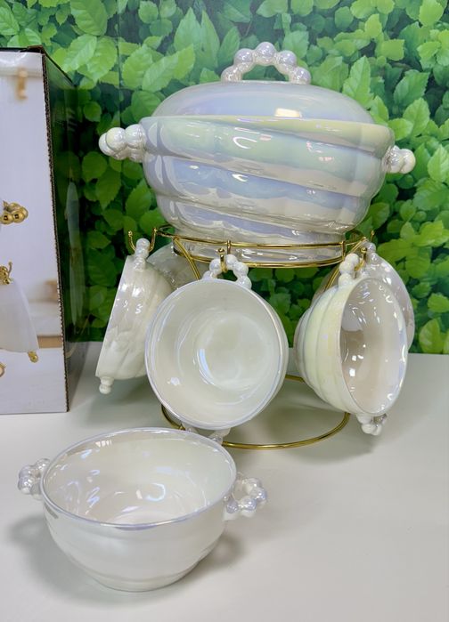 Zestaw obiadowy. Do zupy.waza i miseczki. Perłowy. Idealny na prezent