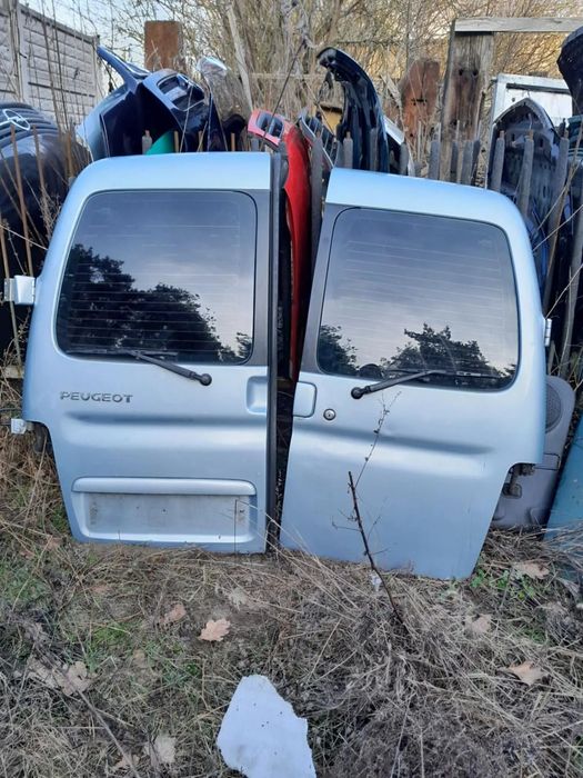 DRZWI TYLNE LEWE BERLINGO PARTNER