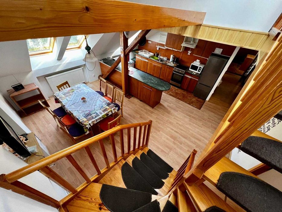 mieszkanie 120 m2, 5 oddzielnych pokoi, II poziomy od 01.10 na ul. Chopina