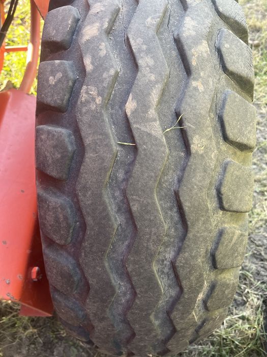Прес подборщикSipma  Deutz Fahr 440