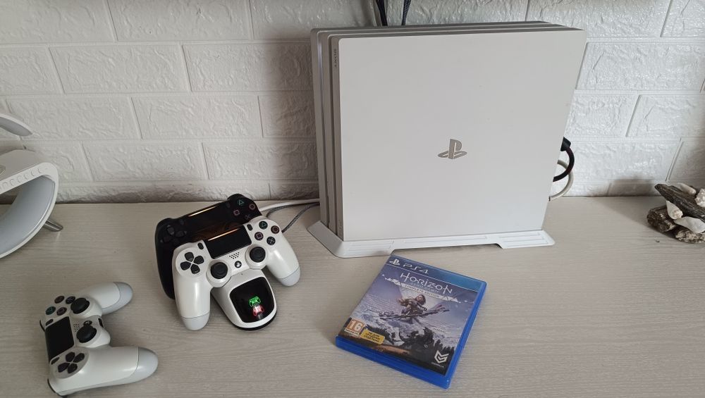 PlayStation 4 Pro Київ купити — ціна на OLX