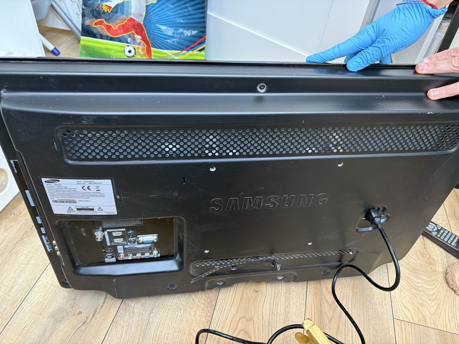 Telewizor Samsung le32c450e1w 32 cale