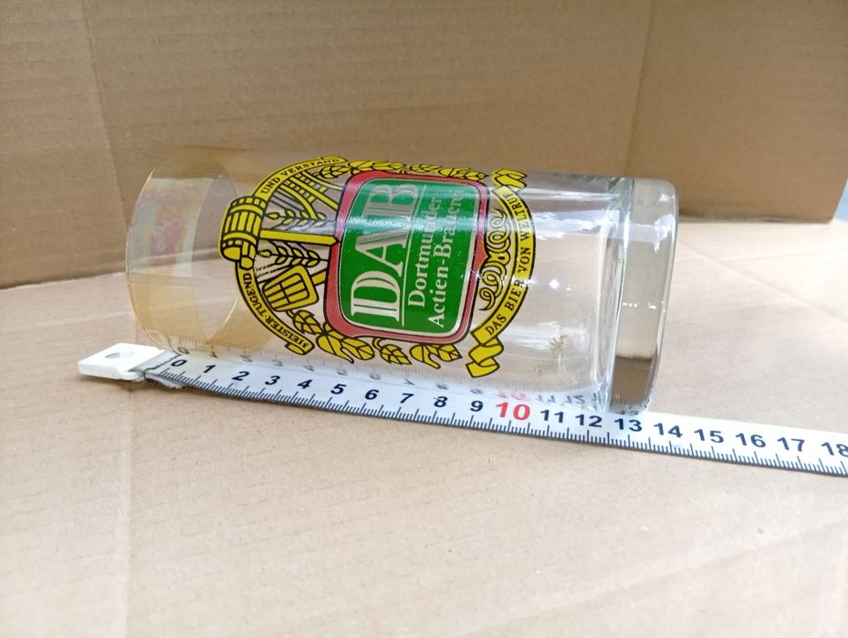 Szklanki i kieliszki różnego rodzaju nowe.