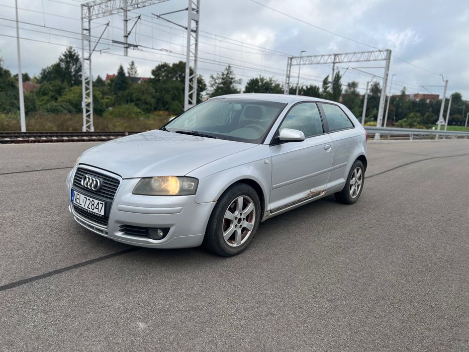 Audi A3 1.9 TDI alufelgi * ładne opony *