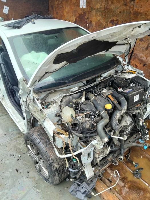 Motor Renault Clio 1.5 dci K9K608 Caixa DC4015