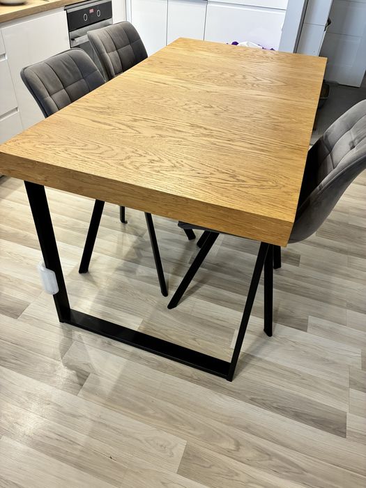 Solidny drewniany stół 150 x 80 (z dodatkowym blatem 50 cm)