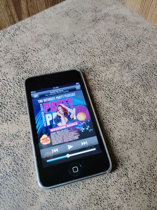 Apple Ipod A1288 робочий незаблокований  8 гб оригінал+ кабель