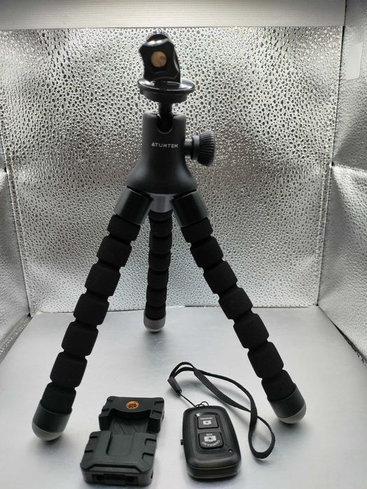 Atumtek Statyw selfie do telefonu z pilotem Bluetootht czarny