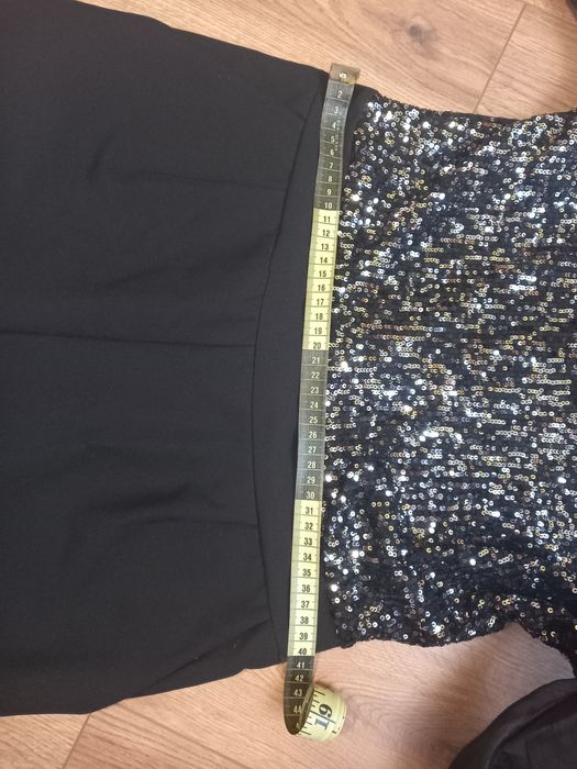 Комбінезон жіночий з паєтками