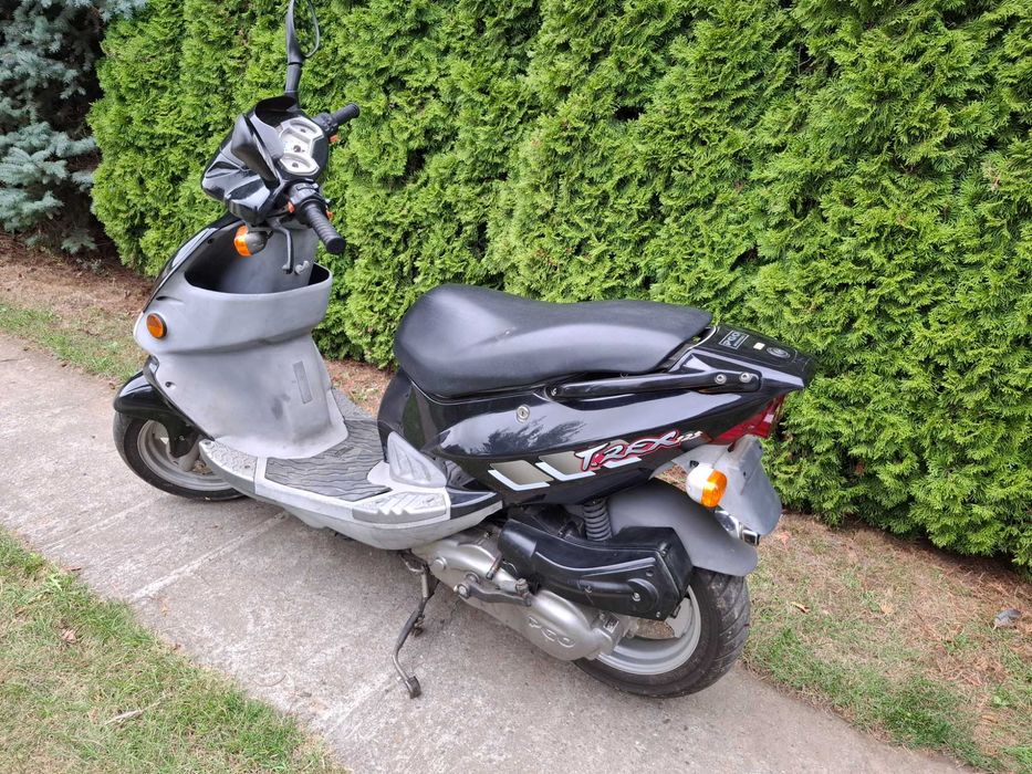 Piaggo 125 kat B cały mały przebieg