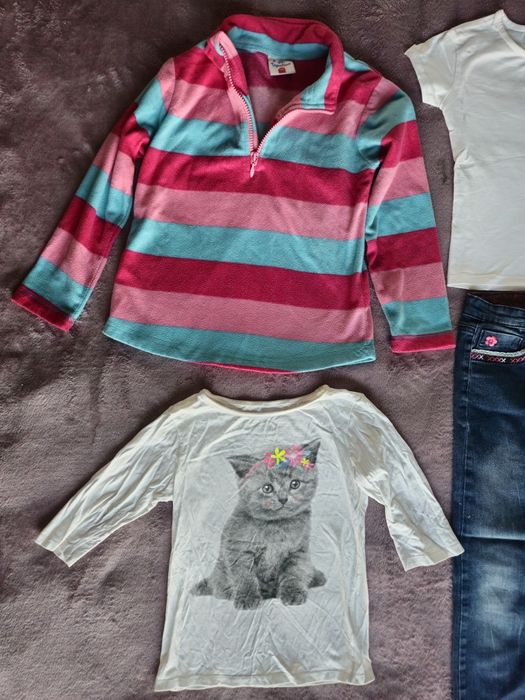 Śliczny zestaw ubrań r 128 cm jeansowe bluza