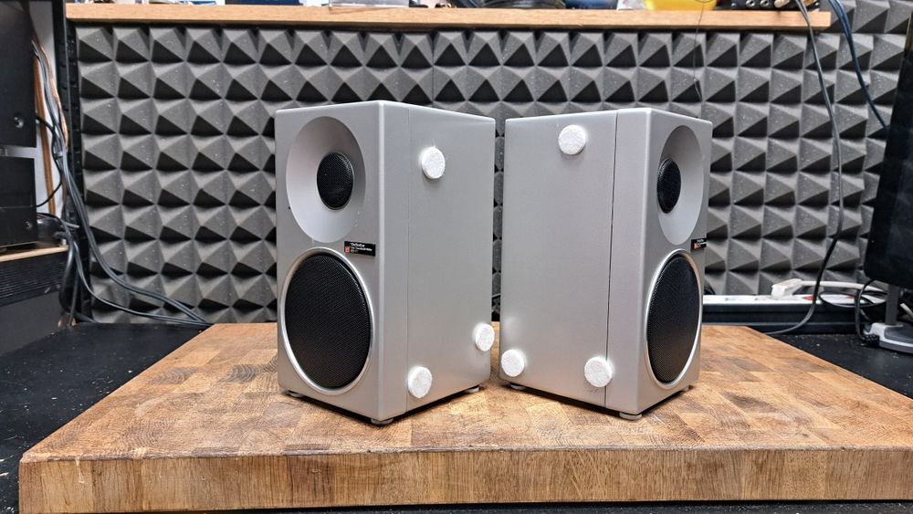 Monitory Techncs  SB-F1