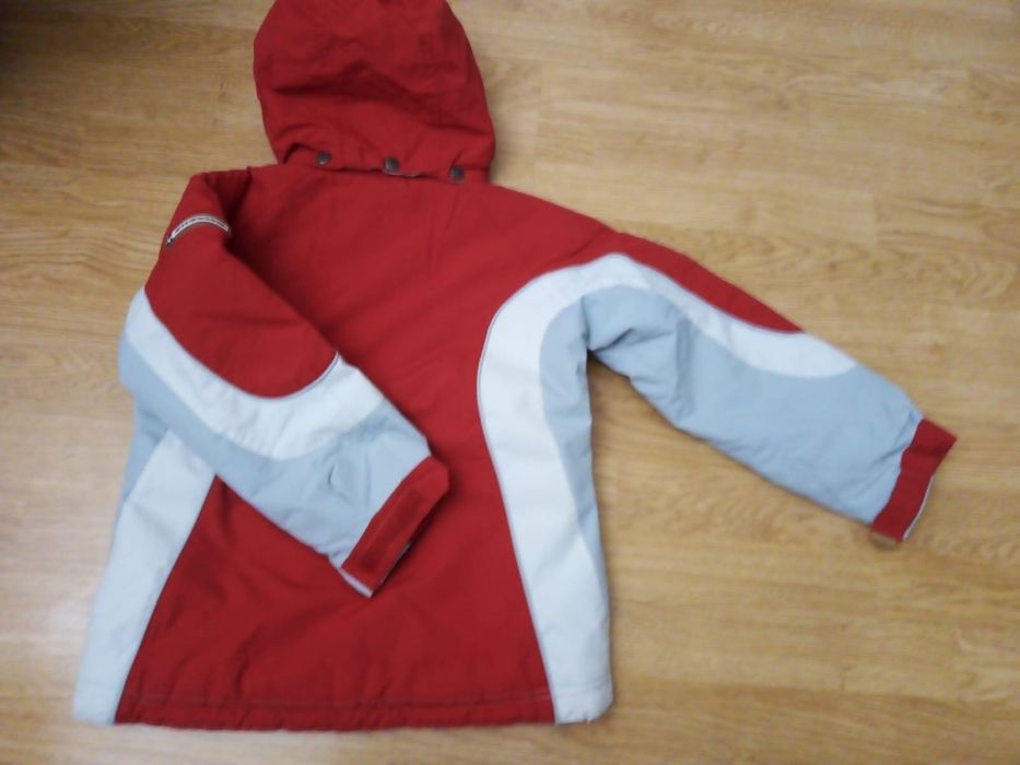 Dziecięca kurtka narciarska rozmiar 130 cm