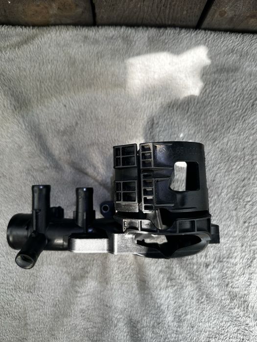 Корпус паливного фільтра (з підігрівом) MB Sprinter 906 2.2CDI