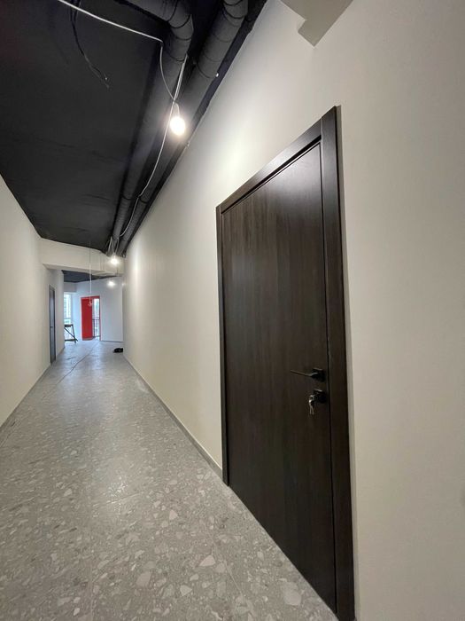 Комерція в ЖК "GRAND Липини". Зданий будинок.