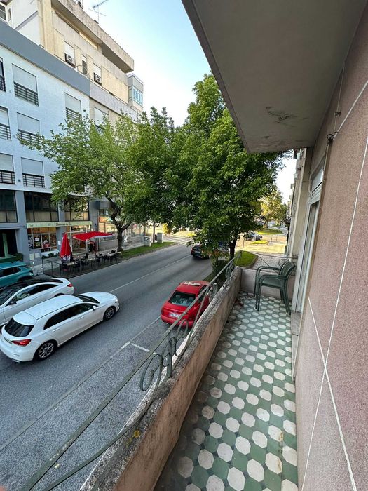 Apartamento T3 renovado no centro de Tomar