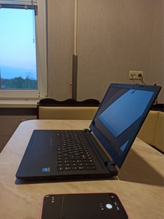 Продам ноут Lenovo 80MJ