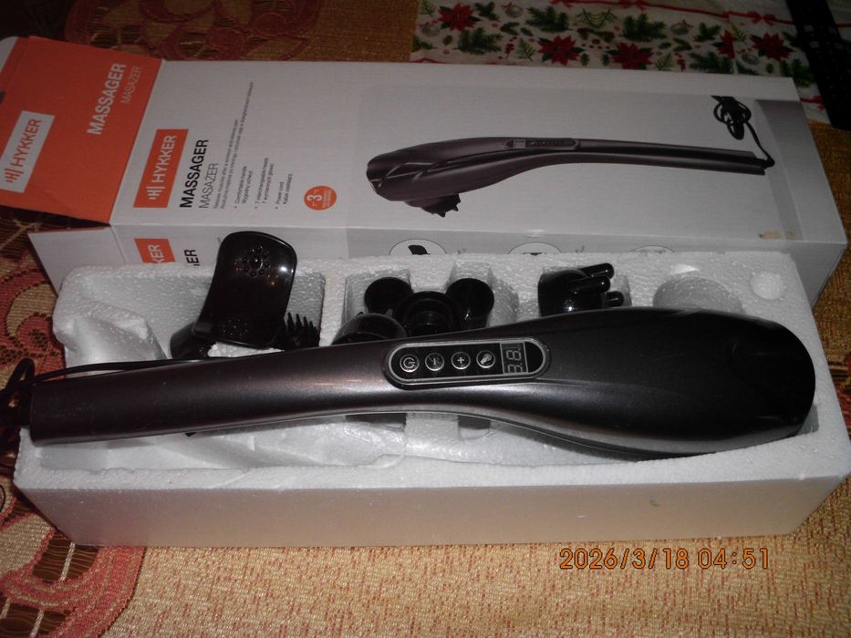 masażer ręczny z różnymi końcówkami HYKKER