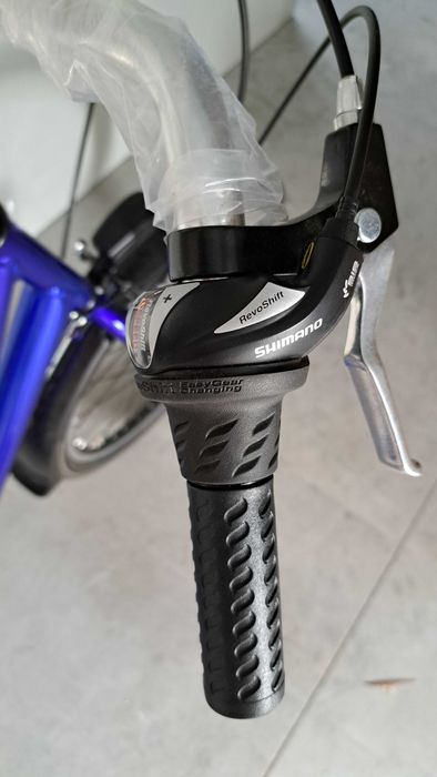 Bicicleta três rodas