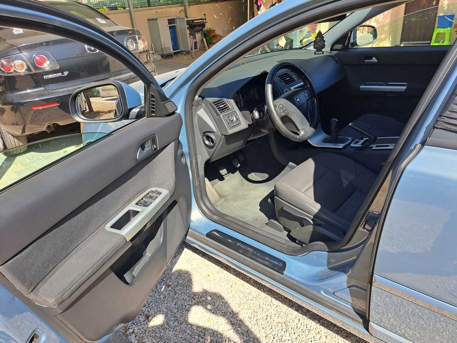 Volvo V50 2010 carrinha foto 5