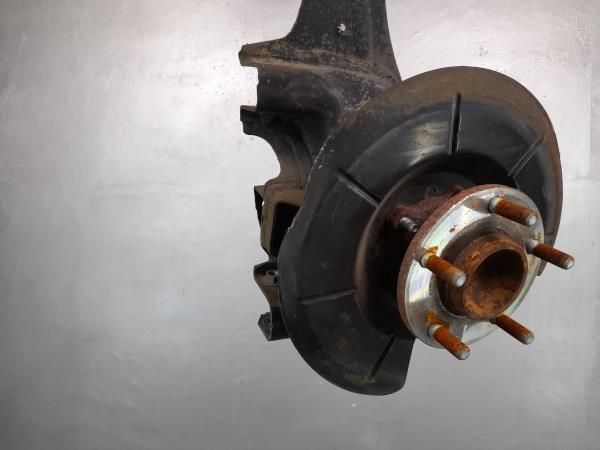 Braço de suspensão trás esquerdo MAZDA 3 (BK)