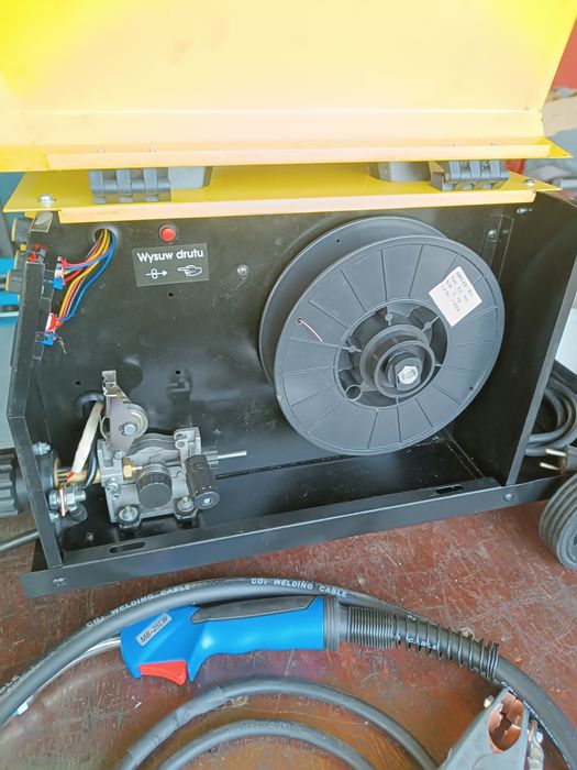 Saparka Magnum MIG-MMA 200W.