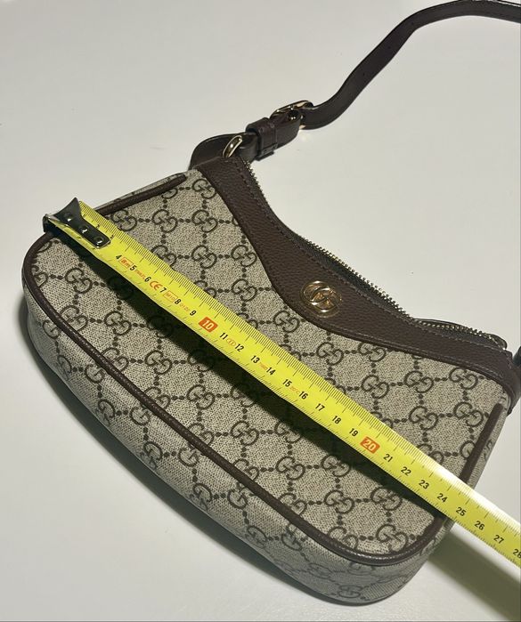 Stylowa torebka Gucci   Ophidia  monogram GG ;torebka na  ramię jak  i  do ręki.