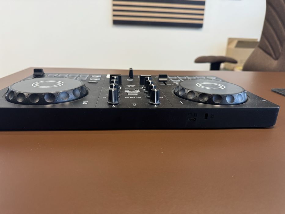 Dj-контроллер DDJ-FLX2