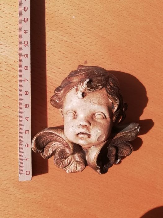 Conjunto de figuras religiosas: Anjos.